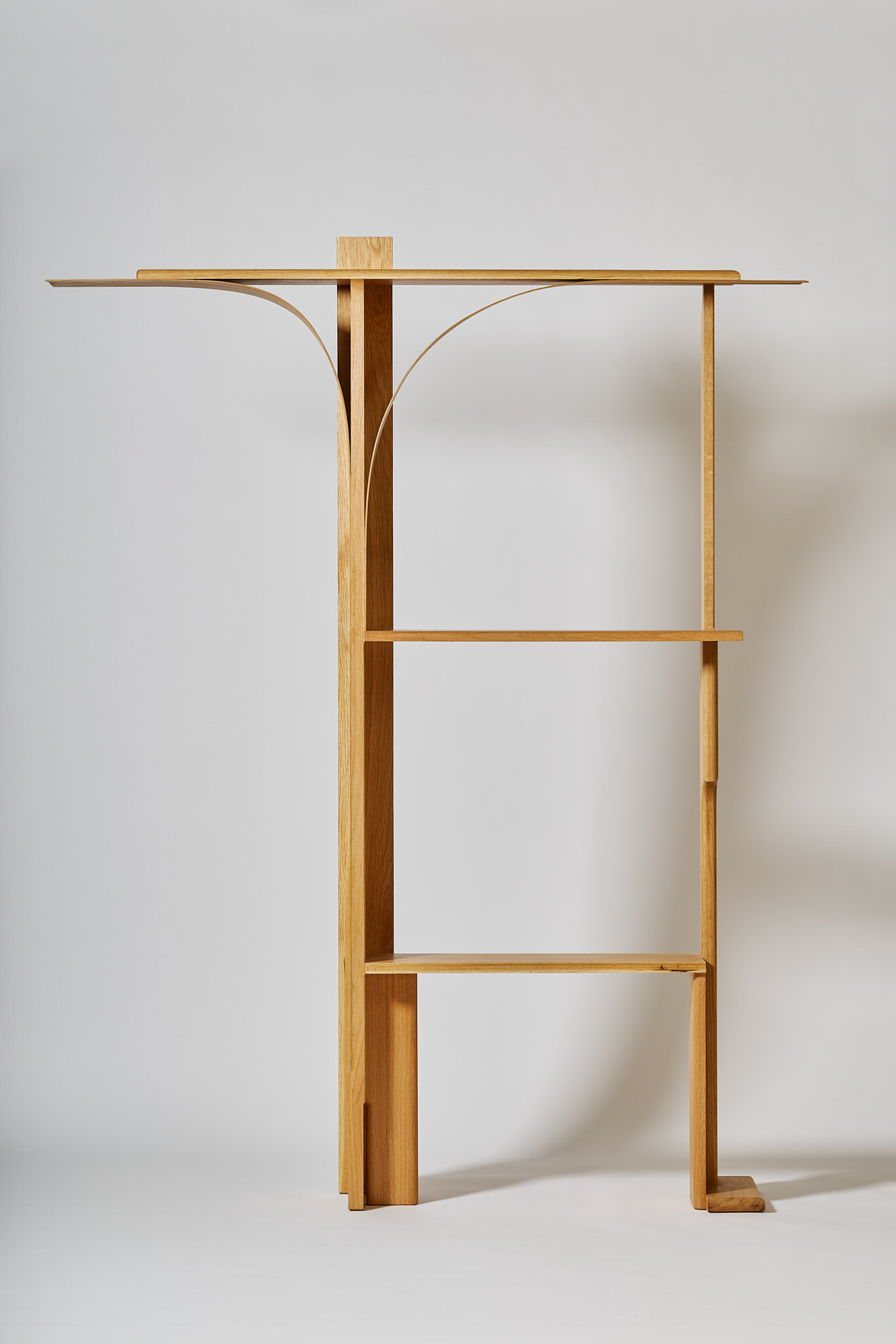 Shelf by Sanghyeok Lee, oak 
