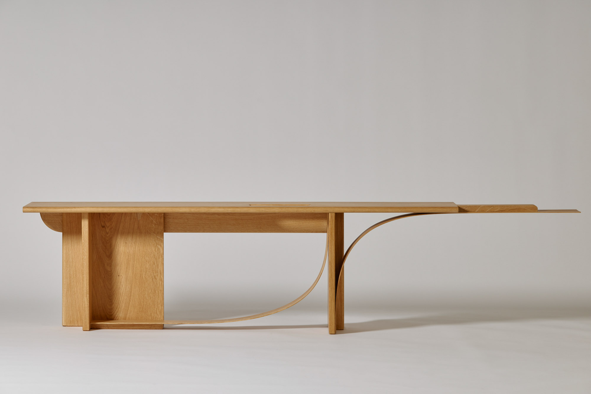 Bench by Sanghyeok Lee, oak 