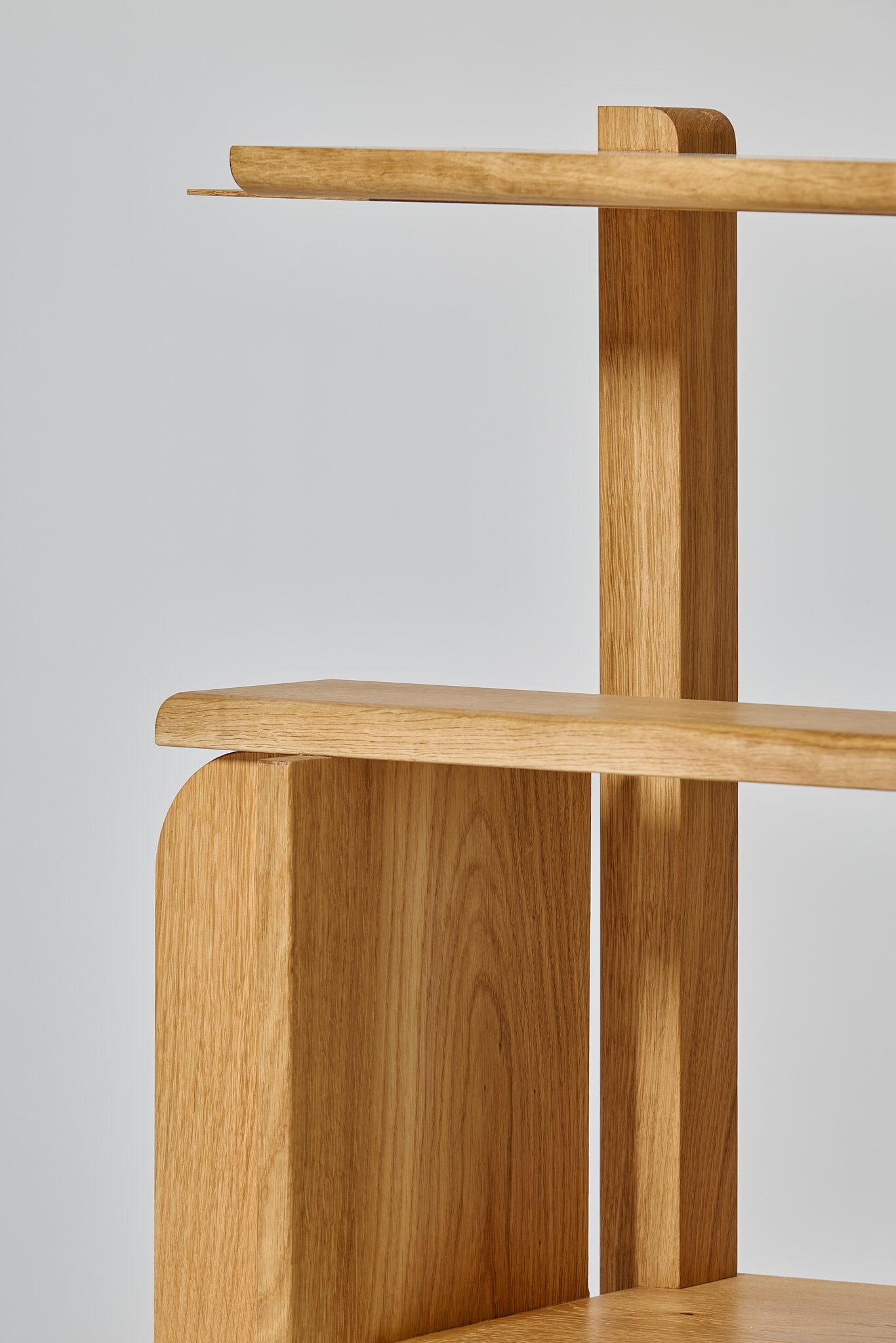 Detail of Shelf Midi by Sanghyeok Lee, oak 