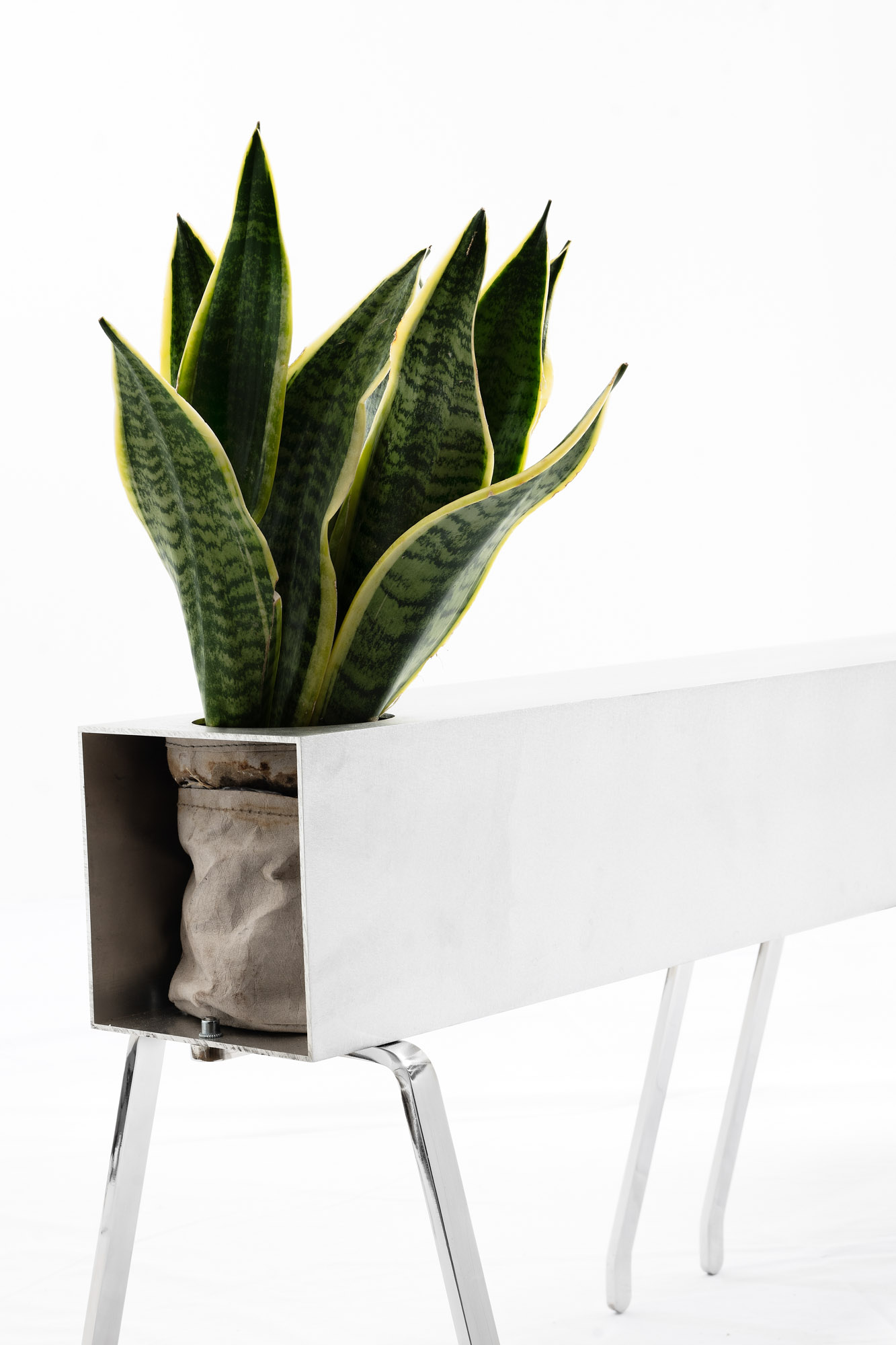 Close up of Bench-To-Cut by Gonzalez Haase AAS, aluminium and stainless steel 