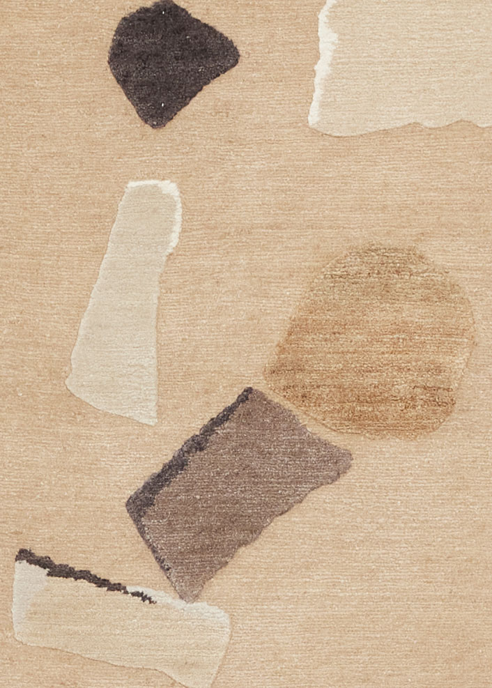 Detail of Runner Cobble Stone Tabac by Maison Rhizomes and Charlotte Culot showing textile surface