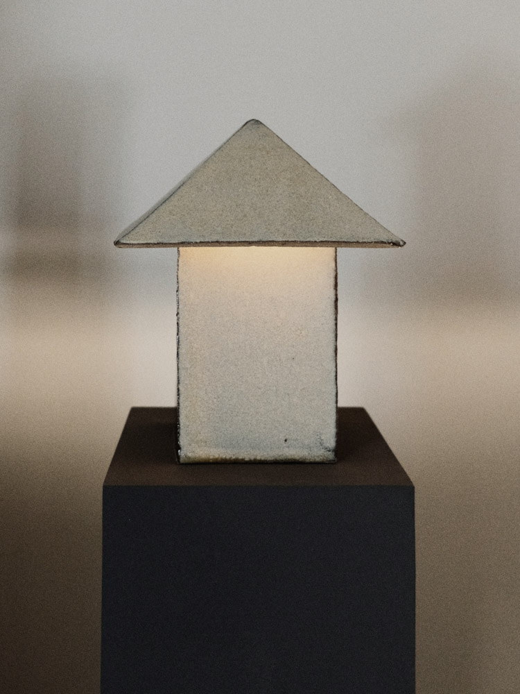Ceramic lamps by Tanja Neubert 