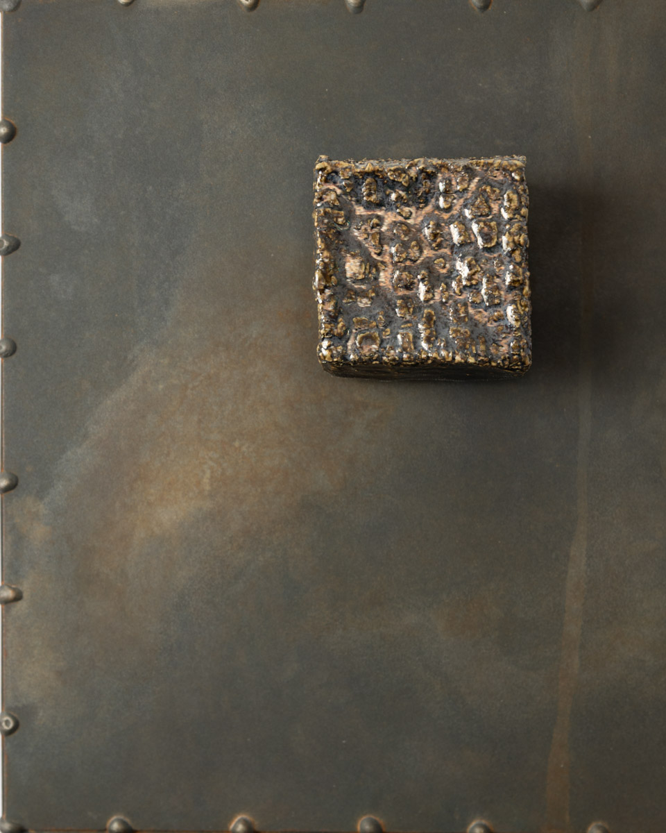 Detail of Oxidised Light by Hanna Fastrich showing surface texture